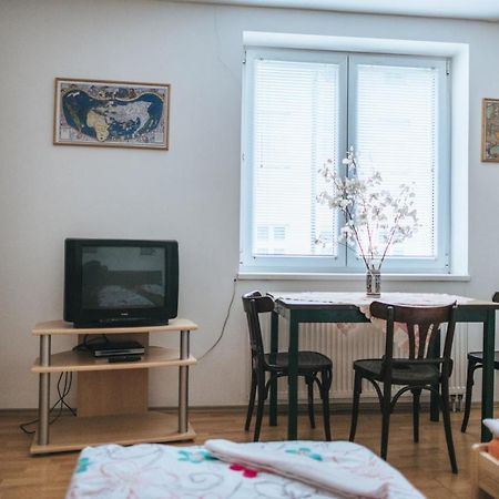 Klub U Namornika Dvůr Králové nad Labem Εξωτερικό φωτογραφία