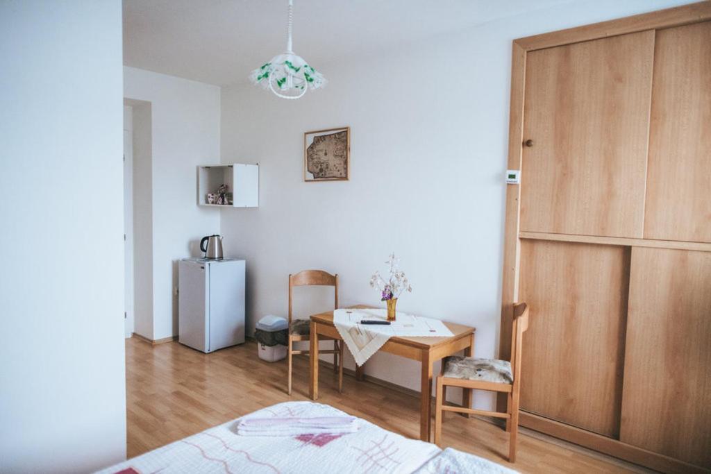 Klub U Namornika Dvůr Králové nad Labem Εξωτερικό φωτογραφία