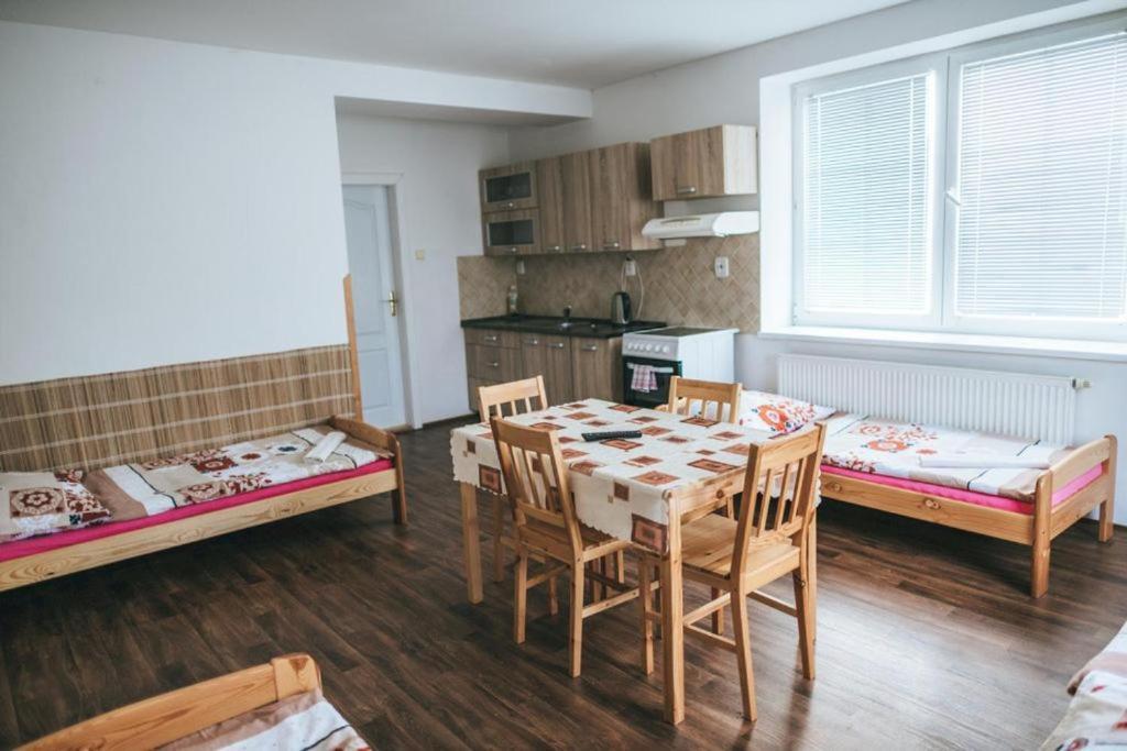Klub U Namornika Dvůr Králové nad Labem Εξωτερικό φωτογραφία